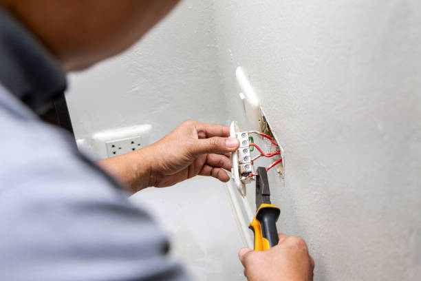 Professional Electrician in Kellyville, OK
